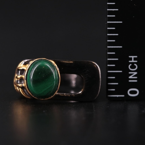 MODERNIST OVAL MALACHITE RING - Picture 3 of 10